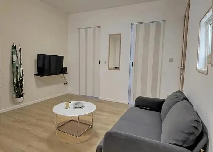 Jean 1a Brussels-charleroi-airport *