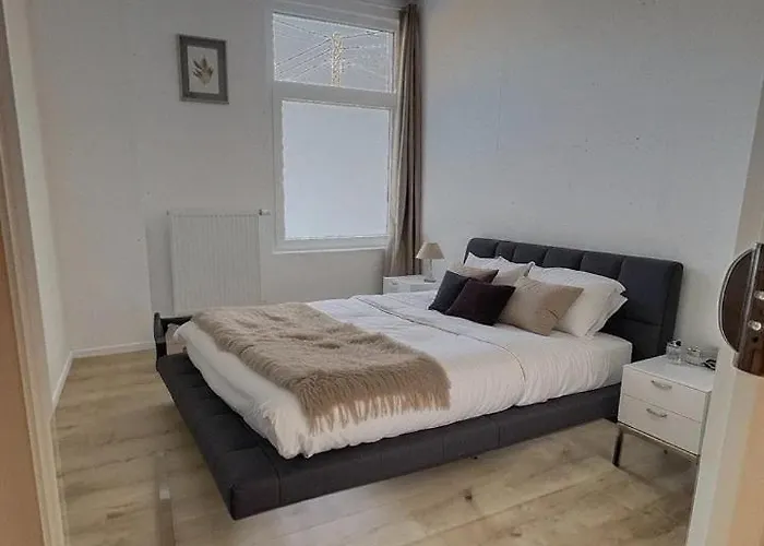 Jean 1a Brussels-charleroi-airport * Σαρλρουά